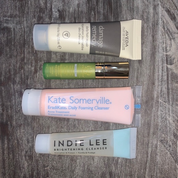 NWT Nordstrom Beauty Gift Set - Picture 4 of 6